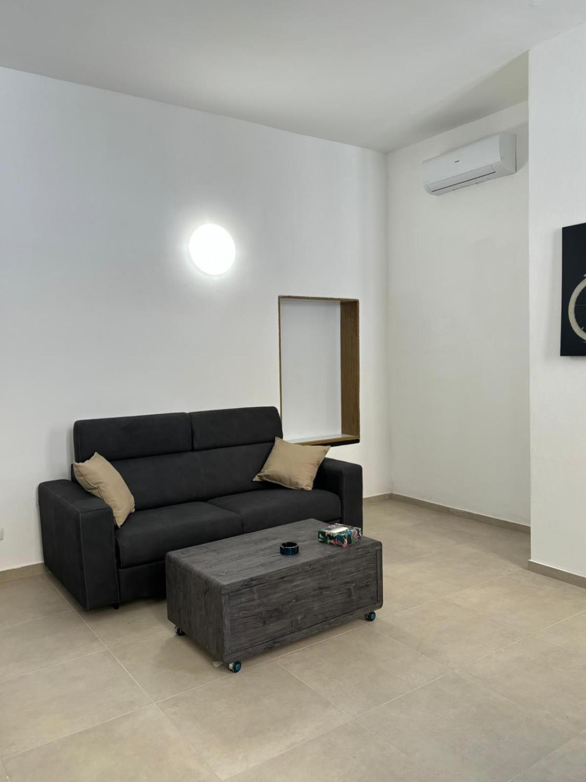 Fiore Apartments Fiorenzuola dʼArda Exterior foto